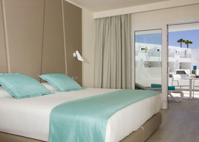 Aqua Ξενοδοχείο 4*