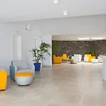 Aqua Ξενοδοχείο