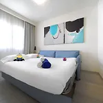 Aqua 4*