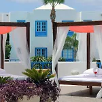 Hotel Aqua 4*