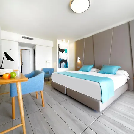 Aqua Otel Puerto del Carmen (Lanzarote)