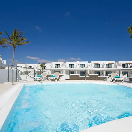 Hotell Aqua 4*