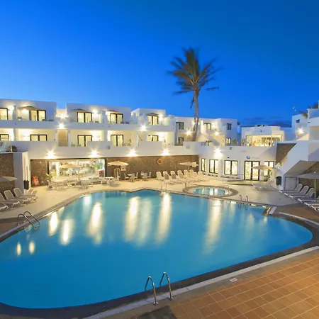 Aqua فندق 4*
